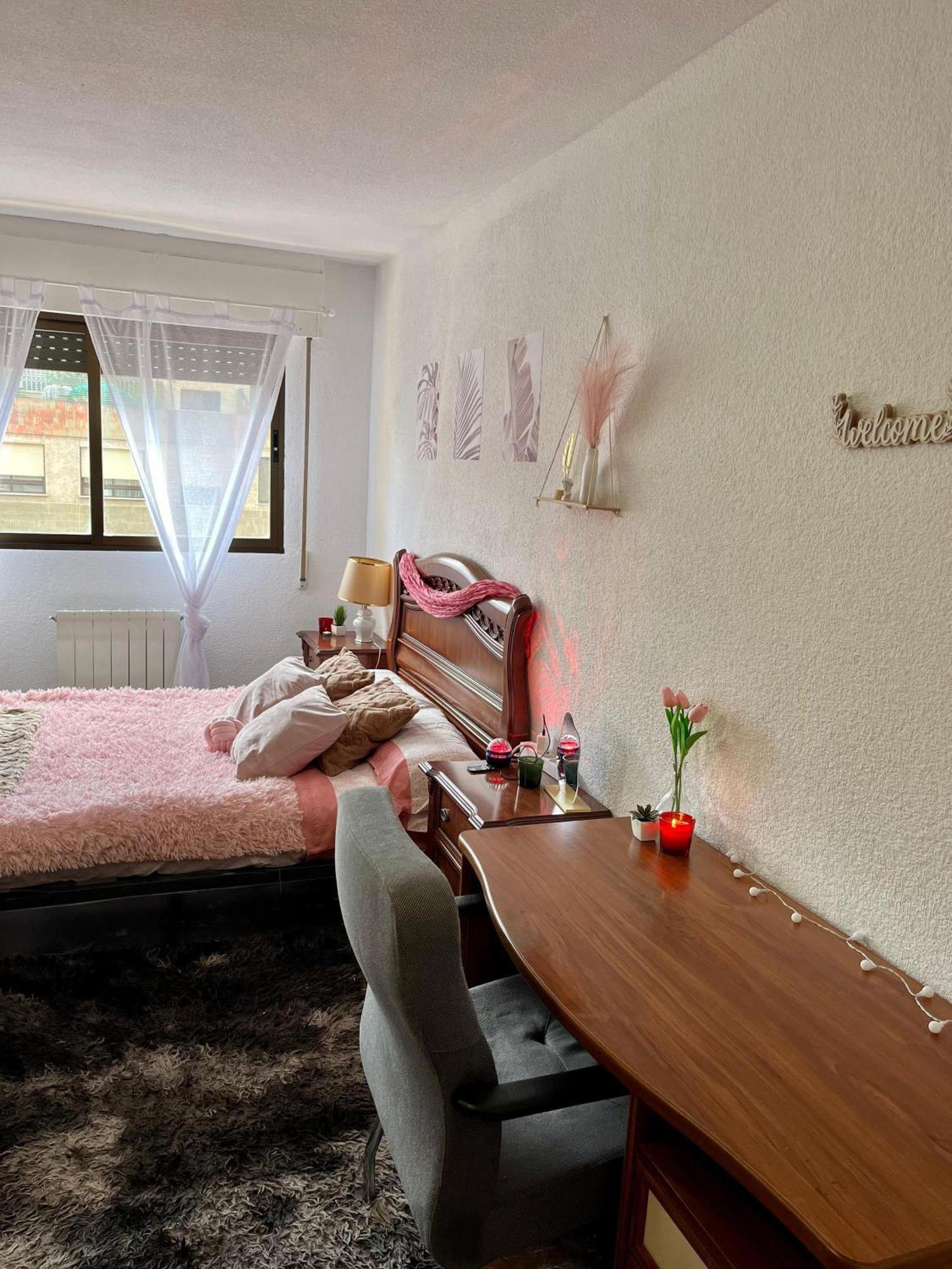 Апартаменты Habitacion Amplia Y Luminosa Гранада Экстерьер фото